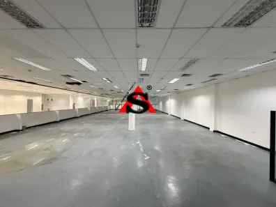 Prédio Comercial para alugar, 3244m² no Várzea da Barra Funda, São Paulo