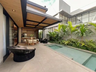 Casa com 4 Quartos à venda, 330m² no Nova Uberlândia, Uberlândia