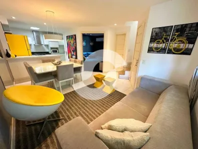 Casa de Condomínio com 2 Quartos à venda, 94m² no Camboinhas, Niterói