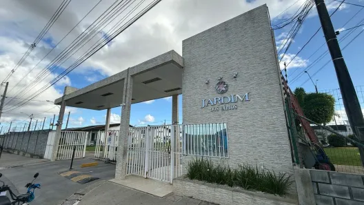 Casa de Condomínio com 2 Quartos à venda, 53m² no Cidade Universitária, Maceió