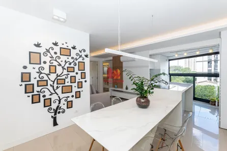 Apartamento com 2 Quartos à venda, 55m² no Água Verde, Curitiba