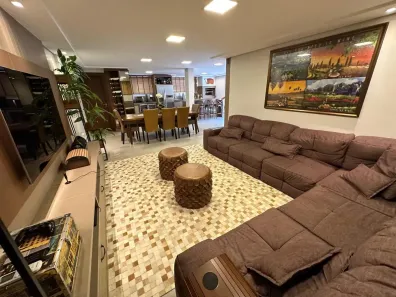 Casa com 4 Quartos à venda, 420m² no Pio Corrêa, Criciúma