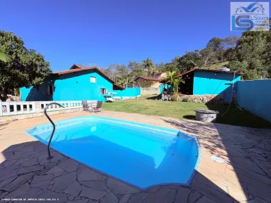 Fazenda/Sítio com 4 Quartos à venda, 230m² no Bairro do Areal, Pinhalzinho
