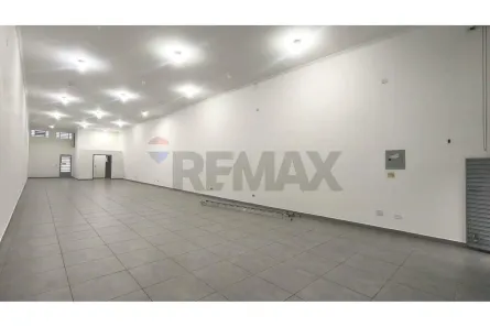 Ponto Comercial para alugar, 200m² no Centro, São José dos Campos