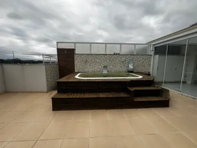 Cobertura com 3 Quartos à venda, 120m² no Rio do Ouro, São Gonçalo