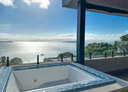 Casa com 3 Quartos à venda, 387m² no Sambaqui, Florianópolis