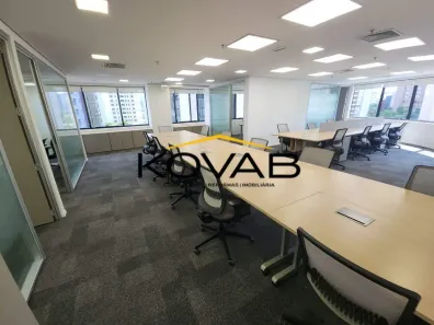 Sala Comercial para alugar, 223m² no Cidade Monções, São Paulo