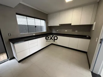 Sobrado com 3 Quartos à venda, 138m² no Aristocrata, São José dos Pinhais