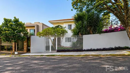 Sobrado com 3 Quartos à venda, 178m² no Vale das Araucárias, Londrina