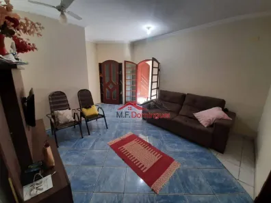 Sobrado com 5 Quartos à venda, 285m² no Parque Residencial Jaguari, Americana