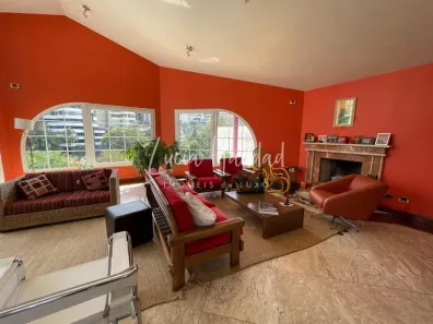 Casa de Condomínio com 4 Quartos à venda, 460m² no Jardim Vitória Régia, São Paulo