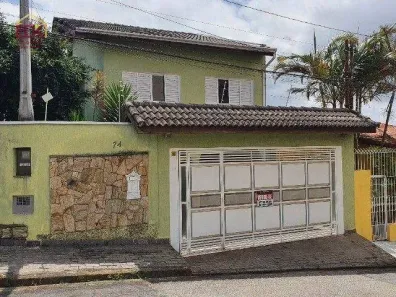 Sobrado com 3 Quartos à venda, 212m² no Vila Lavínia, Mogi das Cruzes