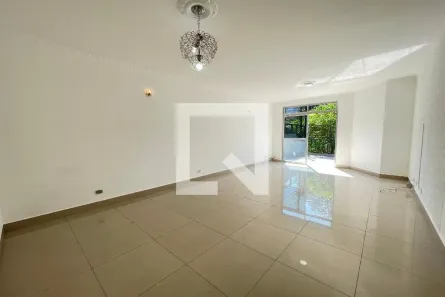 Casa com 2 Quartos à venda, 200m² no Jardim Bonfiglioli, São Paulo