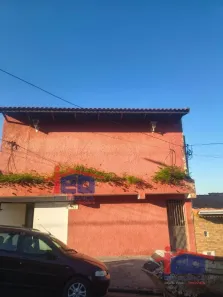Casa com 3 Quartos para alugar, 180m² no Santo Antônio, Osasco