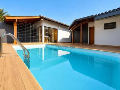 Casa com 3 Quartos à venda, 200m² no Coliseu, Londrina