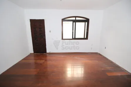 Apartamento com 2 Quartos para alugar, 110m² no Centro, Pelotas