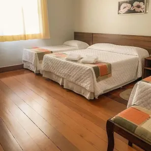 Ponto Comercial com 16 Quartos à venda, 940m² no Centro, Valença