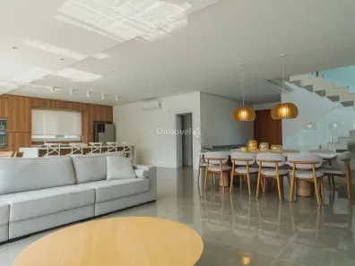 Casa de Condomínio com 4 Quartos à venda, 311m² no Vila Nova, Porto Alegre
