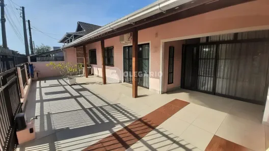 Casa com 3 Quartos à venda, 113m² no Armação, Penha