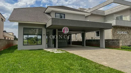 Casa de Condomínio com 3 Quartos à venda, 313m² no Butiatuvinha, Curitiba