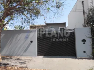 Sobrado com 3 Quartos para alugar, 250m² no Jardim Acapulco, São Carlos