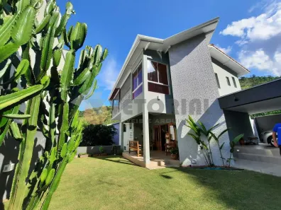 Sobrado com 4 Quartos à venda, 330m² no Portal da Olaria, São Sebastião