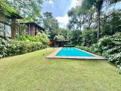 Casa de Condomínio com 4 Quartos à venda, 260m² no Chácara do Refúgio, Carapicuíba
