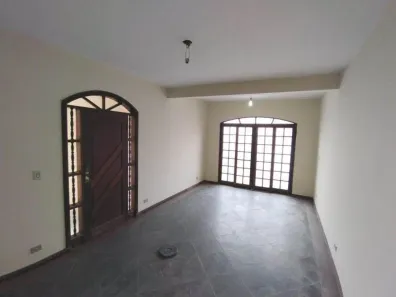 Casa com 3 Quartos para alugar, 195m² no Bela Vista, Osasco
