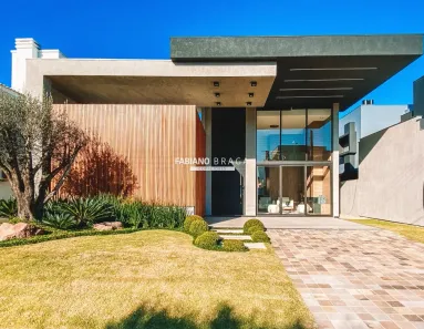 Casa de Condomínio com 4 Quartos à venda, 254m² no , Capão da Canoa