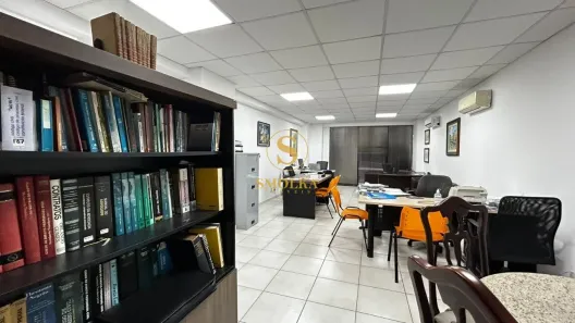 Sala Comercial à venda, 51m² no Centro, Florianópolis