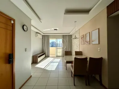 Apartamento com 2 Quartos à venda, 72m² no Barreiros, São José