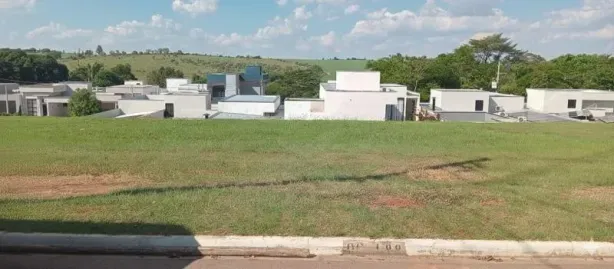 Lote/Terreno à venda, 258m² no Tropicália Garden, Boituva