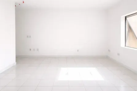 Sala Comercial à venda, 48m² no Petrópolis, Porto Alegre