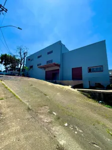 Prédio Residencial à venda, 1600m² no Alterosas, Serra