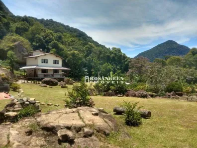 Casa com 4 Quartos à venda, 150m² no Limoeiro, Guapimirim