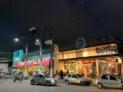 Ponto Comercial para alugar, 100m² no Mumbuca, Maricá
