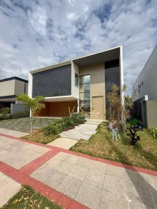 Casa de Condomínio com 4 Quartos à venda, 431m² no Jacuhy, Serra