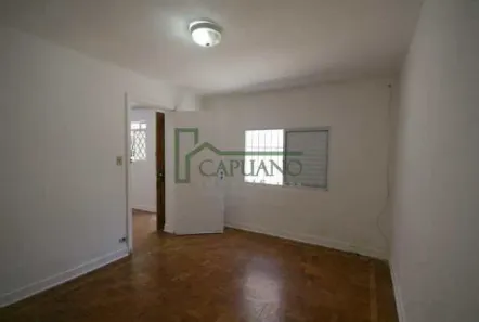Casa com 2 Quartos para alugar, 70m² no Liberdade, São Paulo