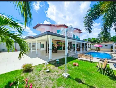 Casa de Condomínio com 4 Quartos para alugar, 600m² no Ponta Negra, Manaus