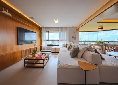 Apartamento com 4 Quartos à venda, 255m² no Itaigara, Salvador