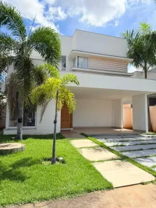 Casa de Condomínio com 4 Quartos para venda ou aluguel, 313m² no Jardim Itália, Cuiabá
