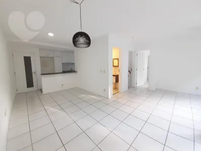 Apartamento com 2 Quartos à venda, 69m² no Cantagalo, Niterói