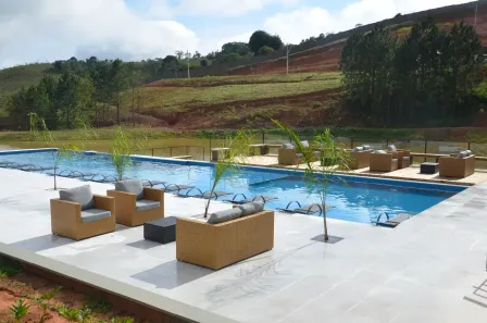 Lote/Terreno à venda, 480m² no Vina Del Mar, Juiz de Fora
