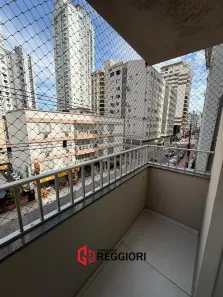 Apartamento com 2 Quartos para alugar, 70m² no Centro, Balneário Camboriú