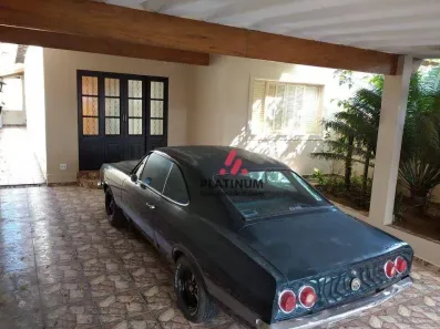 Casa com 2 Quartos à venda, 320m² no Jardim Bela Vista, Taubaté