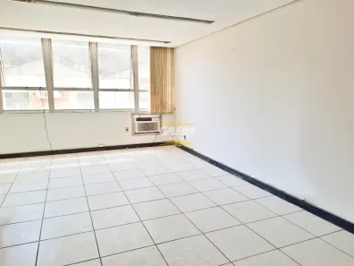 Sala Comercial à venda, 38m² no Centro, Joinville