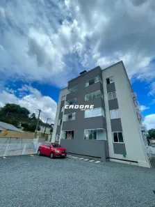 Apartamento com 2 Quartos para alugar, 50m² no Água Verde, Blumenau