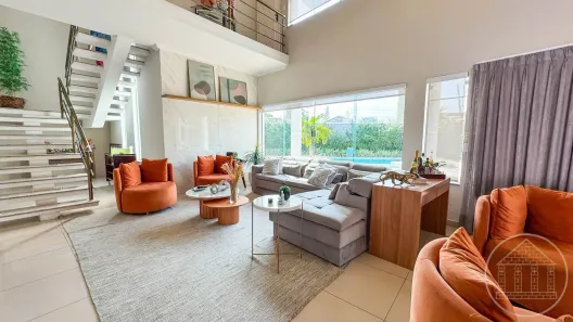 Sobrado com 4 Quartos à venda, 372m² no Interlagos, São Paulo