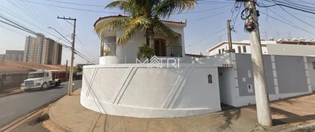 Casa com 3 Quartos à venda, 238m² no Vila Suconasa, Araraquara