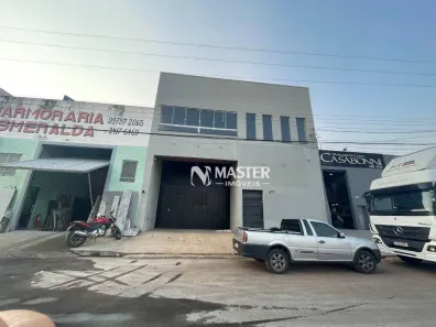 Ponto Comercial para venda ou aluguel, 600m² no Fragata, Marília